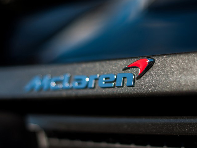 Emblema de McLaren 640x480