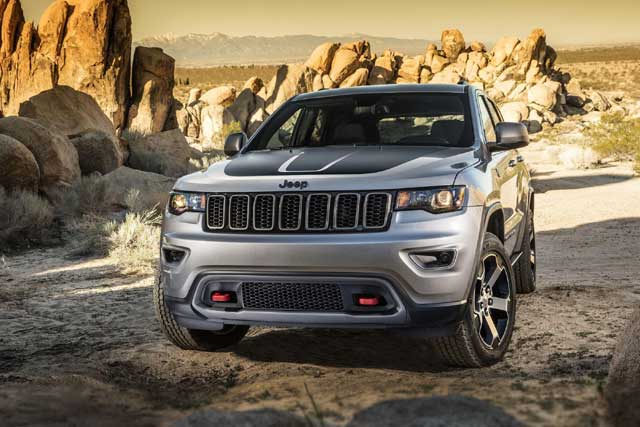 Los 10 SUV más vendidos en los EE. UU. En 2020: # 7.  Jeep Grand Cherokee