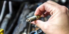 how-to-check-spark-plugs.jpg