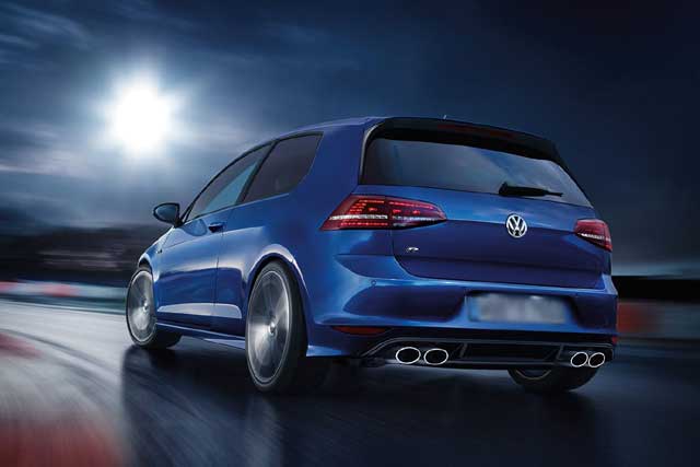 Los 10 autos de 4 cilindros más rápidos: Clasificados de 0 a 60 MPH: #3 Volkswagen Golf R