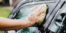 ¿Qué es el método de lavado de autos de dos cubetas y funciona?