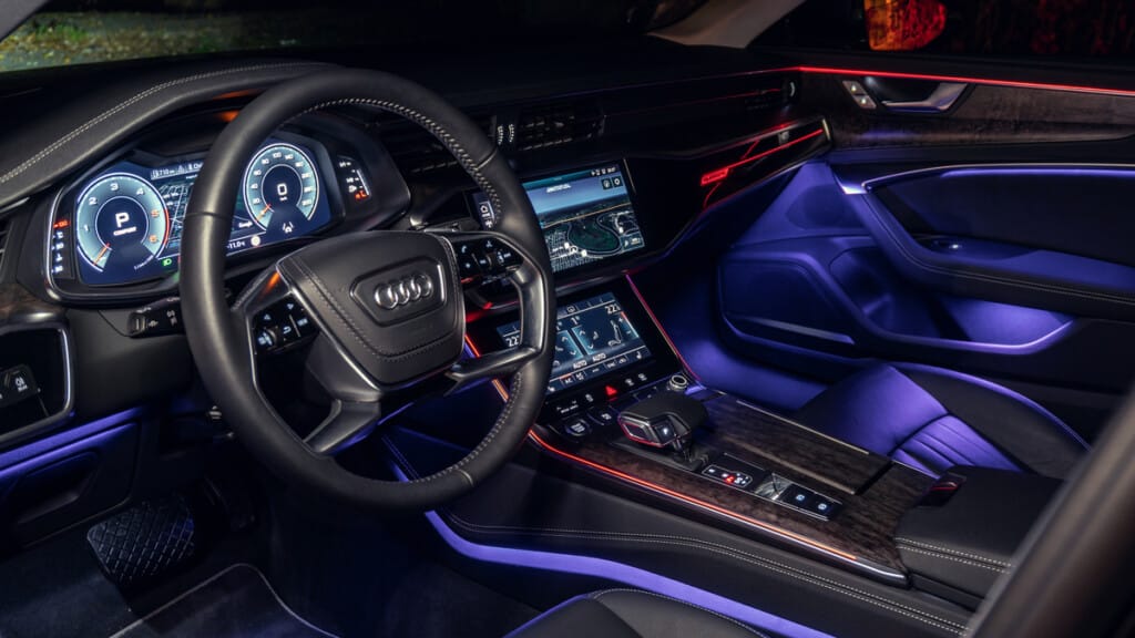 Las mejores luces LED para interiores de automóviles