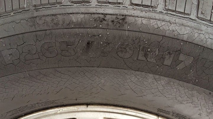 neumático con podredumbre seca